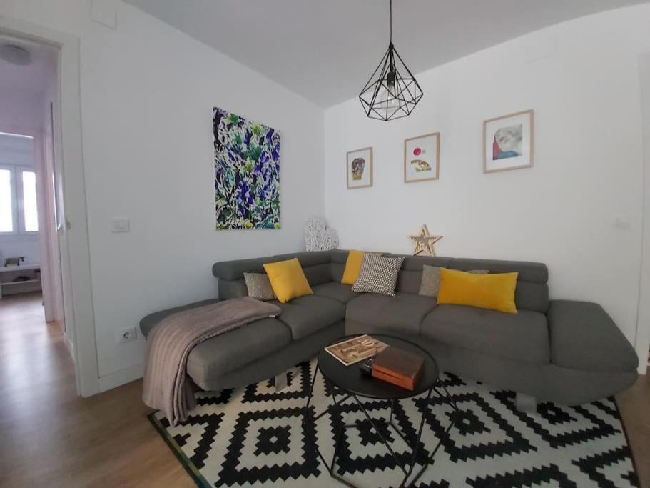 Luminoso Apartamento En El Centro, Con Mucho Arte Севилья Экстерьер фото